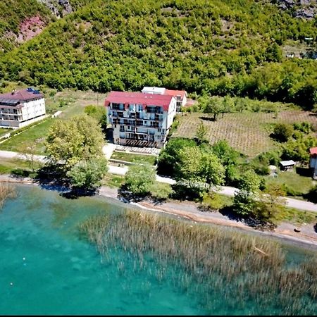 Vera Apartments Ohrid Rum bild