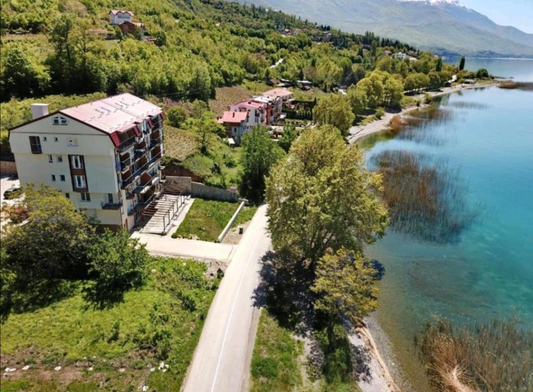 Vera Apartments Ohrid Exteriör bild